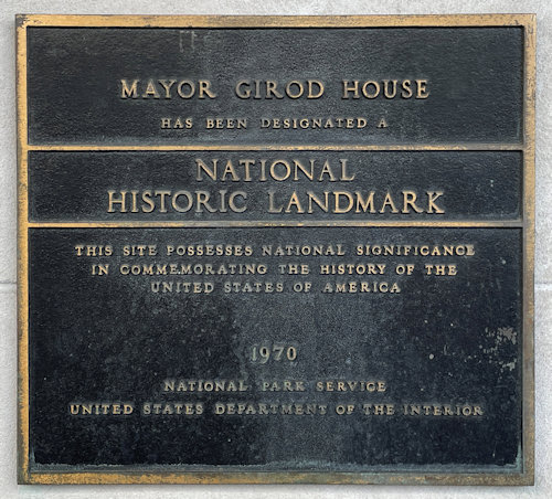 Plaque